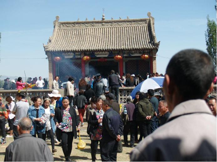 爆娱最新，深度解析网络娱乐现象