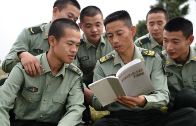 兵王白俊逸，蜕变之路，成就感的源泉最新章节