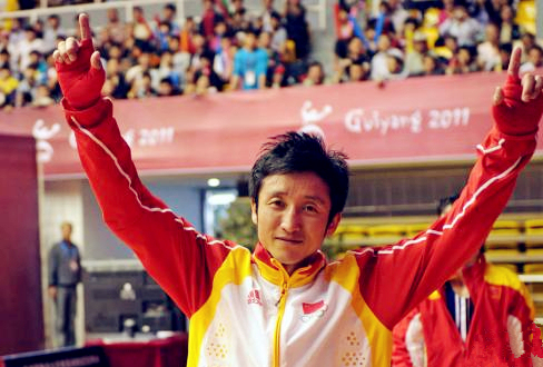 邹市明2017年3月赛场风采，力量变化与自信成就之源