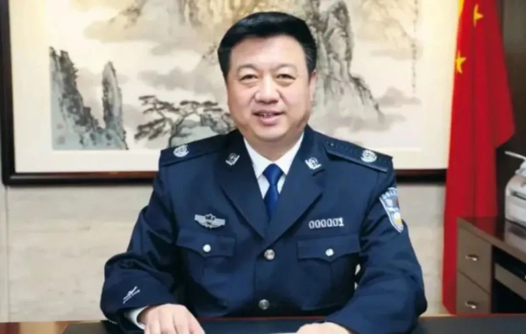 公安县陈立贵最新任职，与自然美景共行，探寻内心平静的奥秘之旅